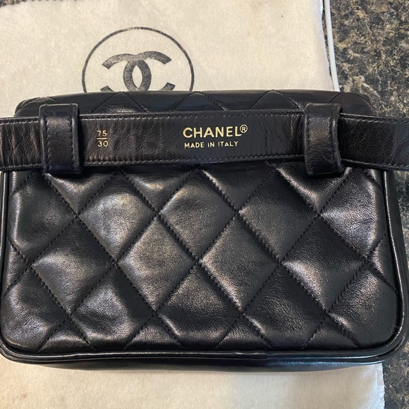 SOLD !Authentic CHANEL Leather Waist (Belt) Bag - Picture 15 of 17